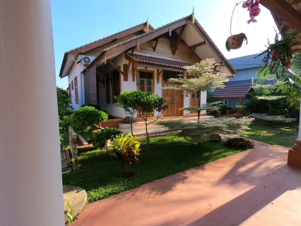 Anjung Nor Muslim Homestay Dungun Buitenkant foto
